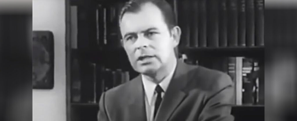 MyPatriotsNetwork-G. Edward Griffin Exposes The Communist Agenda Back In 1969!