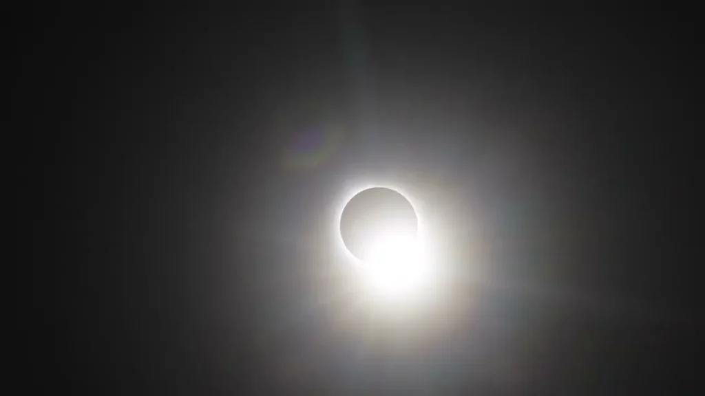 JailBreak Overlander takes a look at the eclipse at ground zero