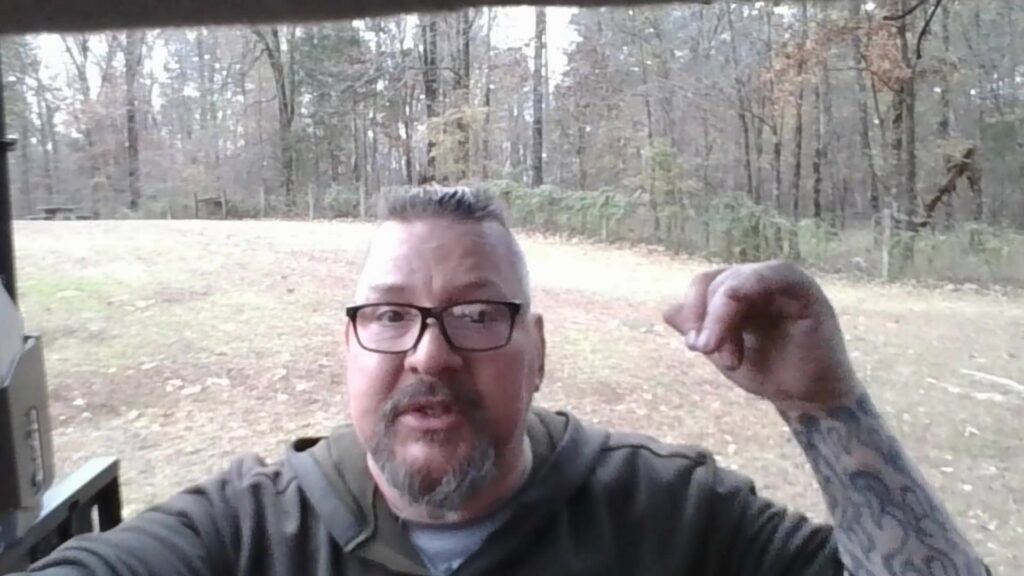 RichieFromBoston talk about how warren buffet pulled out of the dollar.